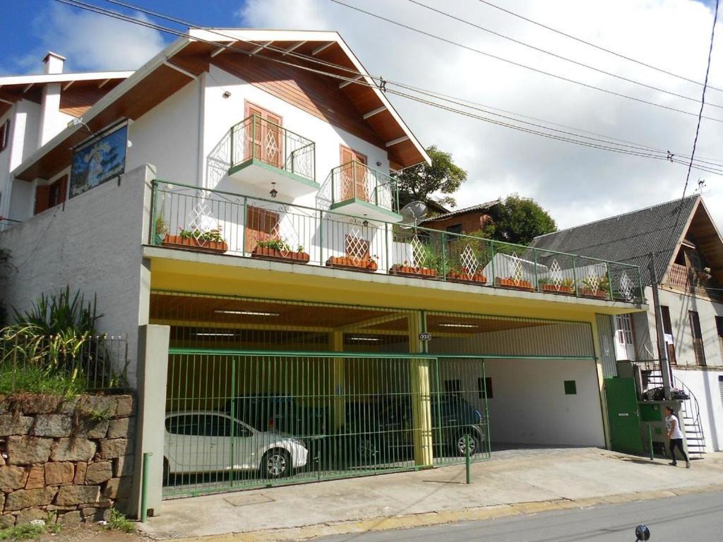 Pousada Monte Suico Campos do Jordão エクステリア 写真